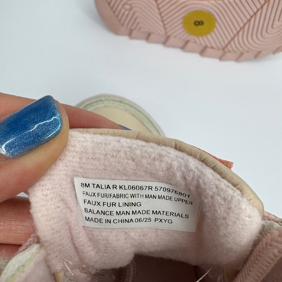 London Fog Kids Girls Pink and White Faux Fur Winter Snow Boots Girls Size 8 - Picture 8 of 9